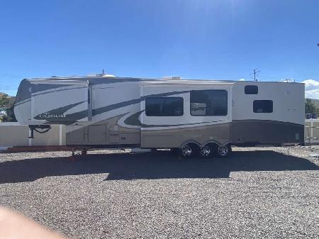 Class 5th Wheel for sale