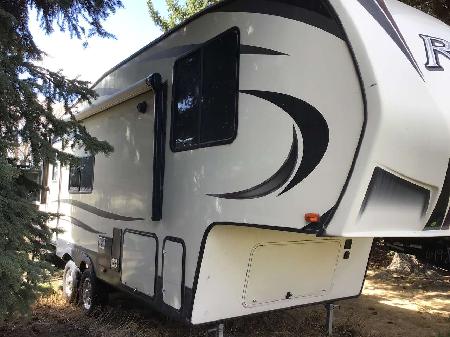 Class 5th Wheel for sale