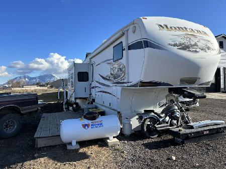 Class 5th Wheel for sale