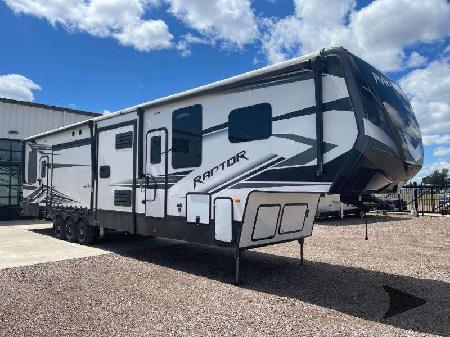 Class Toy Hauler for sale