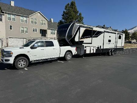 Class 5th Wheel for sale