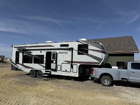 Class 5th Wheel for sale