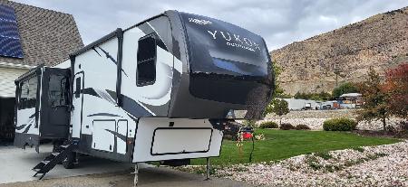 Class 5th Wheel for sale