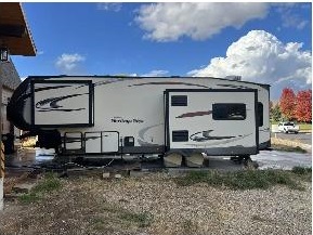 Class 5th Wheel for sale