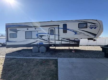 Class Toy Hauler for sale